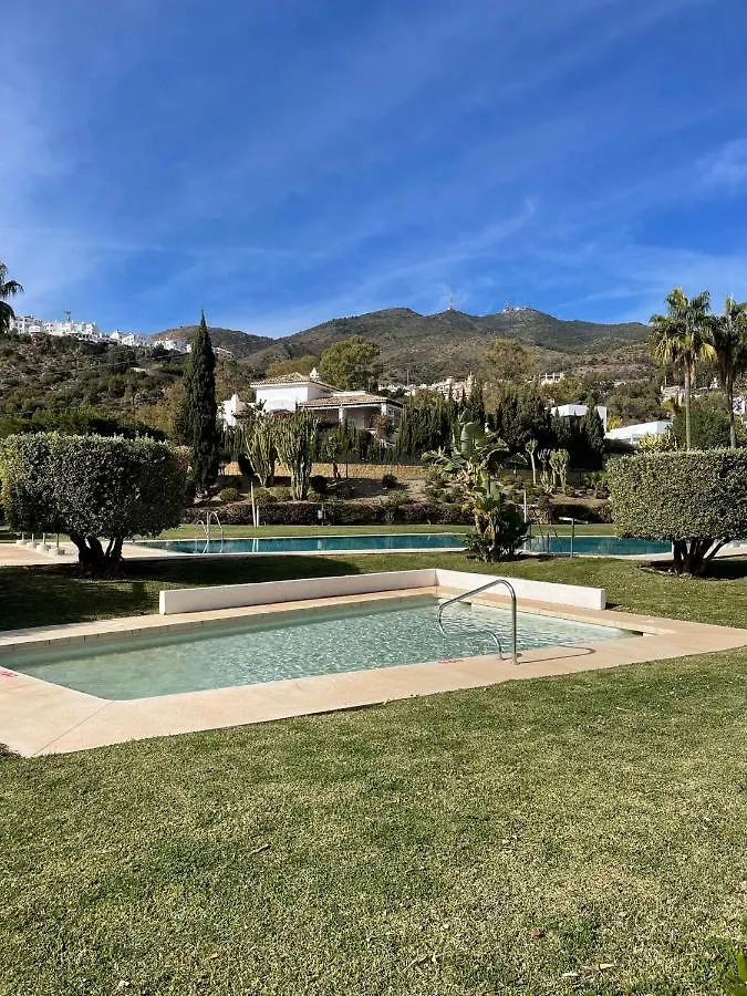 Stunning Villa With Sea Views & Jacuzzi Benalmádena